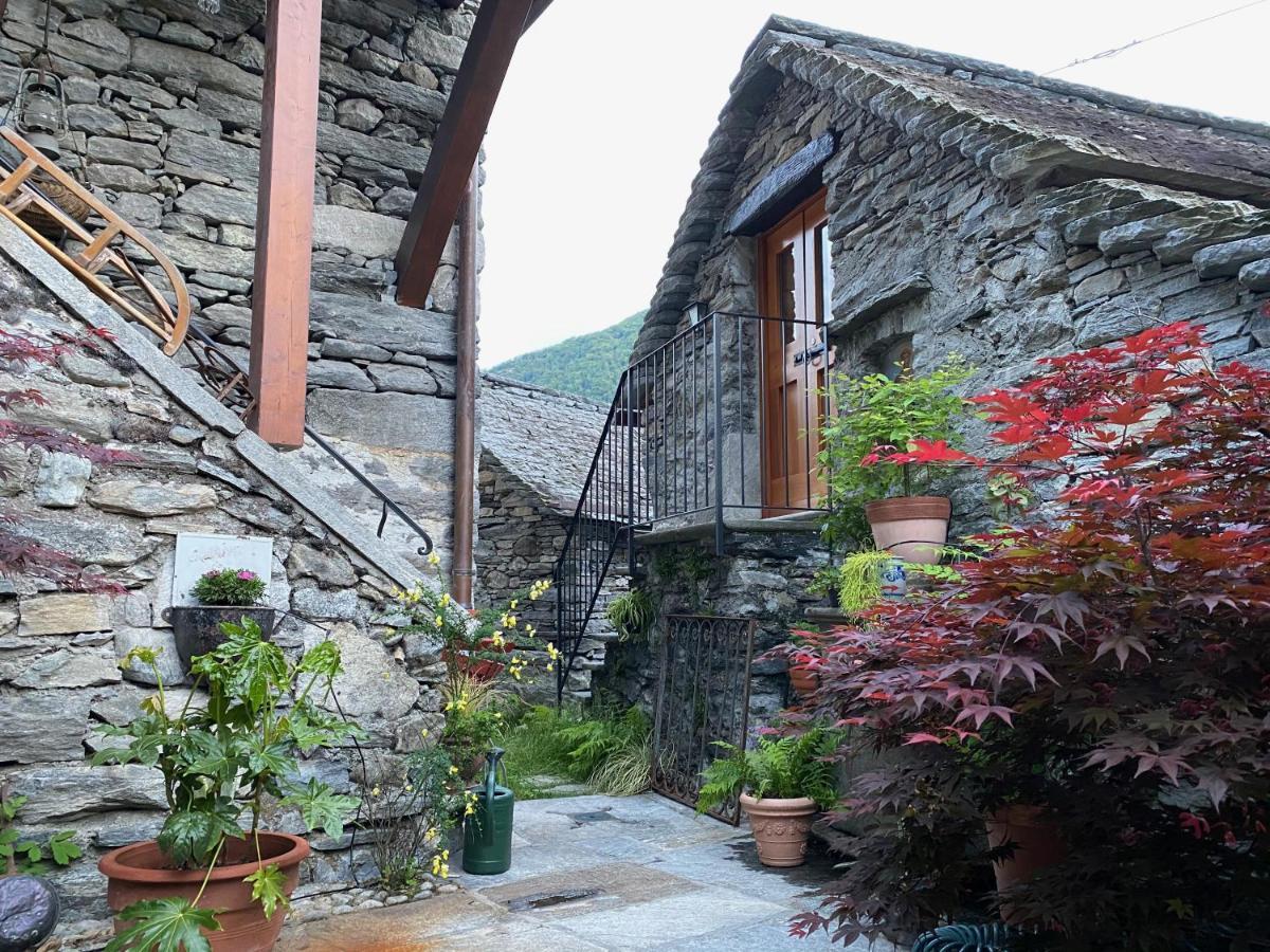 Rustici Maggia Hotel Aurigeno Exterior photo